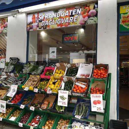 Strandgaten 207 דירה